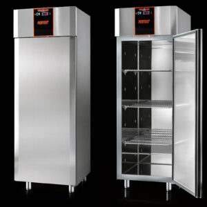 Upright refrigerator 600 Ltr